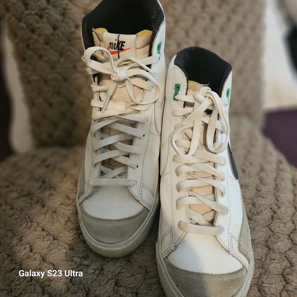 Nike White and Gray High-Top Sneakers